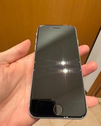 iPhone SE 2020 64GB (bloccato Cricket USA)