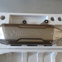 Akrapovic "slip-on line"