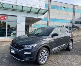 VOLKSWAGEN T-Roc 1.0 TSI Business BlueMotion Tec