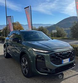 Audi NEW MODEL Q3 35 TFSI S tronic line edition