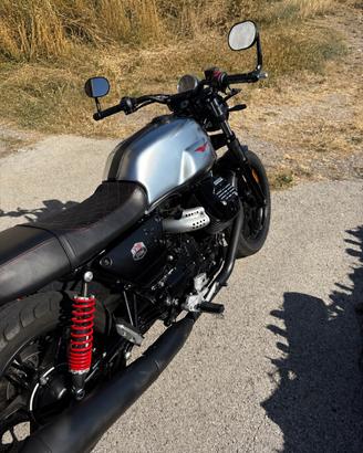 MOTO GUZZI V7 III STONE S