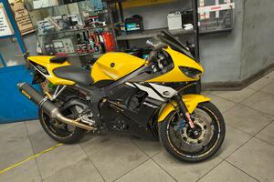 Yamaha yzf r6 limited edition 