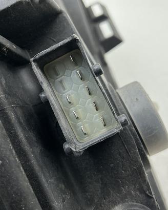 FARO ANTERIORE SINISTRO OPEL Corsa D 5P 1° Serie