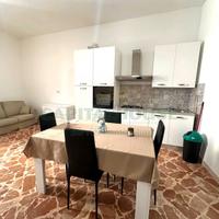 S2 zona corso: ampio monolocale arredato 450