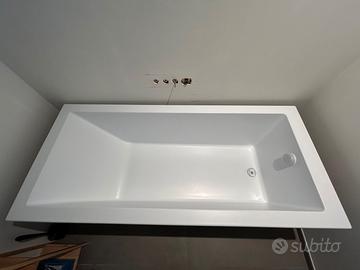 Novellini Calos vasca 170x75 con panelli, bianco