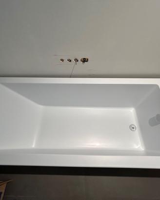 Novellini Calos vasca 170x75 con panelli, bianco