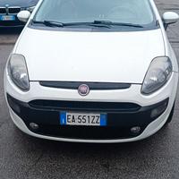 fiat punto evo adatta anche a. neopatentati 