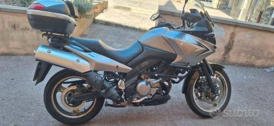 moto v strom traveller