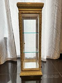 Vetrina stile barocco