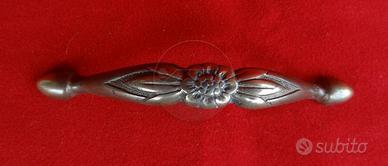 Maniglie per cassetti vintage in ottone