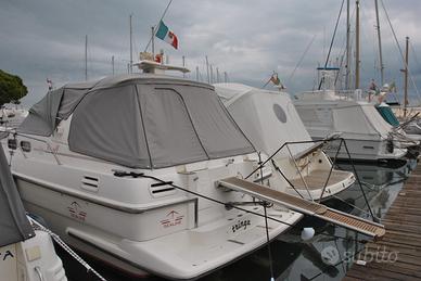 Barca Sealine 328 (natante)