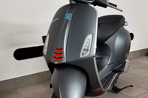 Vespa 125 sprint S
