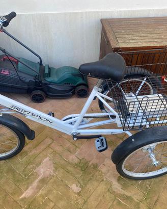 triciclo elettrico