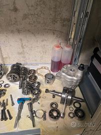 Ricambi am6 vedere foto