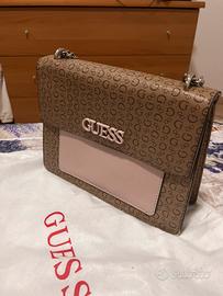Borsa a spalla Guess