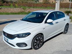 Fiat Tipo 1.6 Mjt 4 porte Mirror