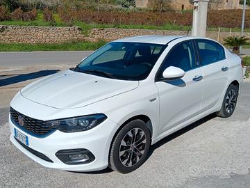 Fiat Tipo 1.6 Mjt 4 porte Mirror