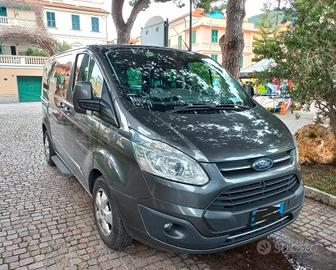 Ford Tourneo Custom 2016
