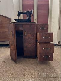 Mobile per macchina da cucire compresa SINGER