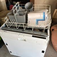 Lavastoviglie da incasso, BEKO usata pochi mesi
