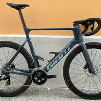 Bici da corsa GIANT PROPEL ADVANCED PRO DISC tg. L