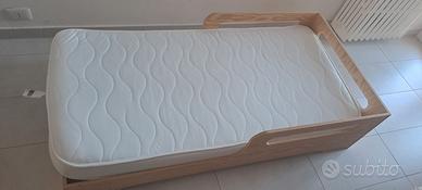 Lettino montessori per bambini in legno