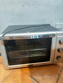 Forno da banco compatto De’Longhi, modello EO