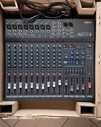 Yamaha MX 12/4 mixer 12 canali