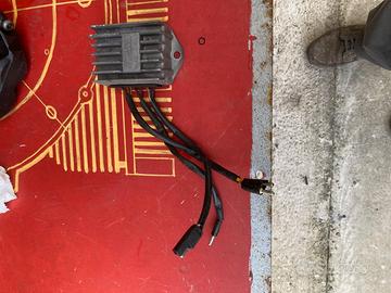 REGOLATORE DI TENSIONE MOTO GUZZI V11 ED ALTRI