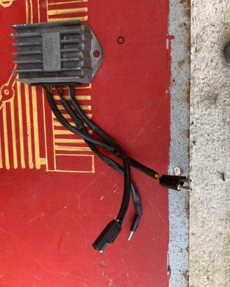 REGOLATORE DI TENSIONE MOTO GUZZI