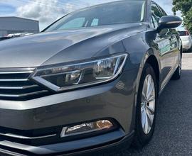 Volkswagen Passat Variant 2.0 TDI DSG Comfortline 