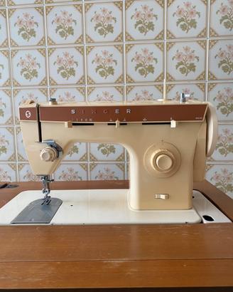 Macchina da cucire Singer 368 vintage epoca