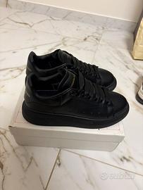 Alexander Mcqueen Nere