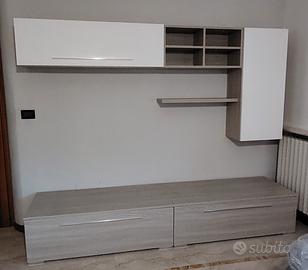 Parete attrezzata misure base 2.40.x60 h40 