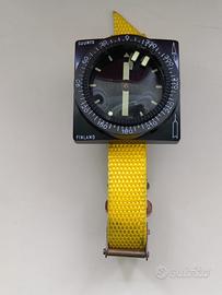 Bussola subacquea Suunto
