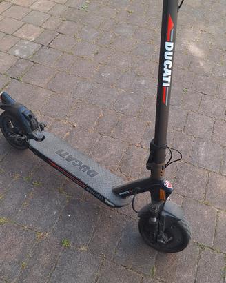 monopattino ducati evo2 pro