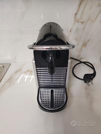 Macchina Caffe Nespresso Pixie De Longhi EN124.S 