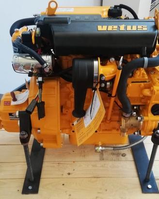 entrobordo VETUS 29 HP tre cilindri
