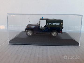 MODELLO AUTO JEEP CARABINIERI MEBETOYS