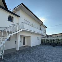 PORZIONE DI CASA RISTRUTTURATA A NUOVO