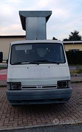 camion con Vela 