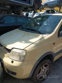 Fiat Panda 1.3 Multijet 4x4 2007 per ricambi (2a)