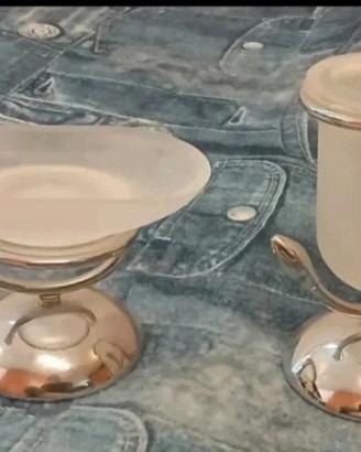 Set da bagno porta sapone e porta spazzolini 