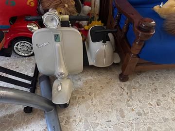 Vespa Sidecar bambino