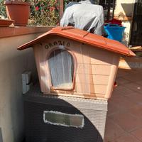 Cuccia gatto cane da esterno.