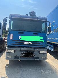 Iveco cursor con ragno