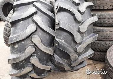 Coppia di pneumatici usati 10 16.5 trayal