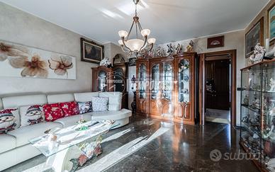 Q.re Marchesina: casa su due livelli senza spese c