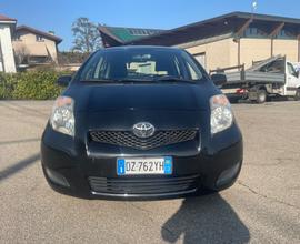 Toyota Yaris 1.0 5 porte per neopatentati