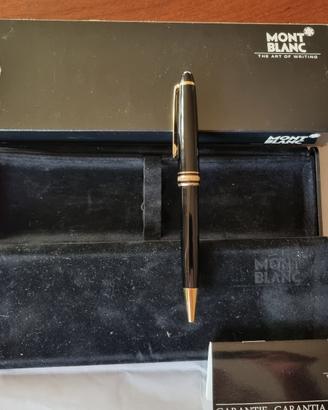 Montblanc nera con cofanetto da 500 a 215 €